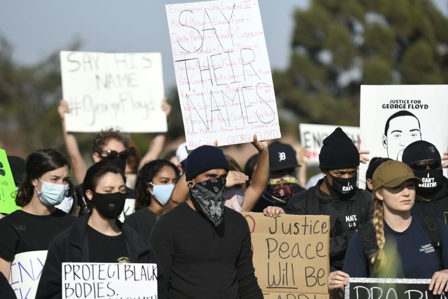 060420 Lompoc NAACP rally 21.jpg